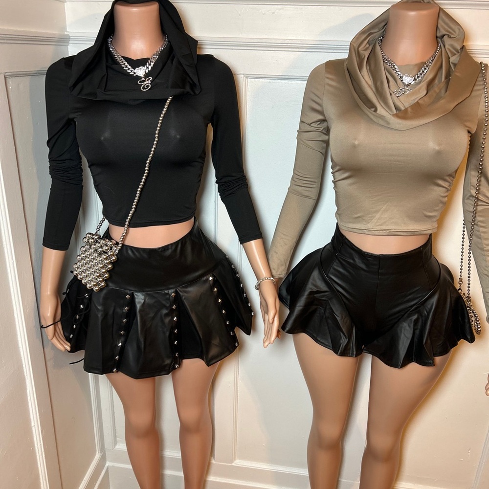 Infinity hooded Crop Tops